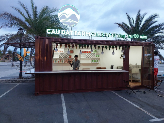 Container cafe 20 feet màu nâu tại Phan Thiết