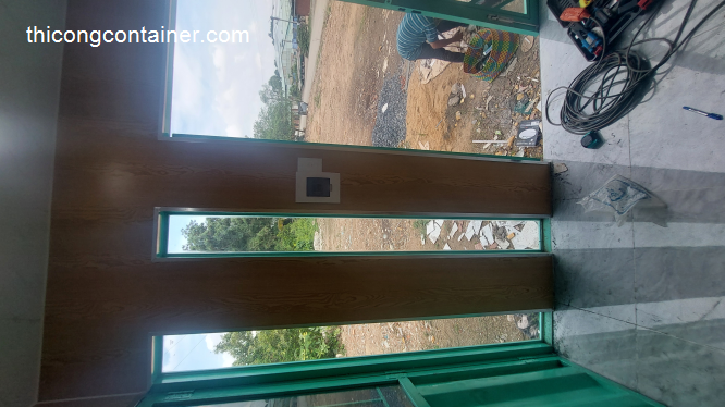Nhà container 40 feet màu xám xanh đầy đủ điện, đèn, quạt hút, máy lạnh-9