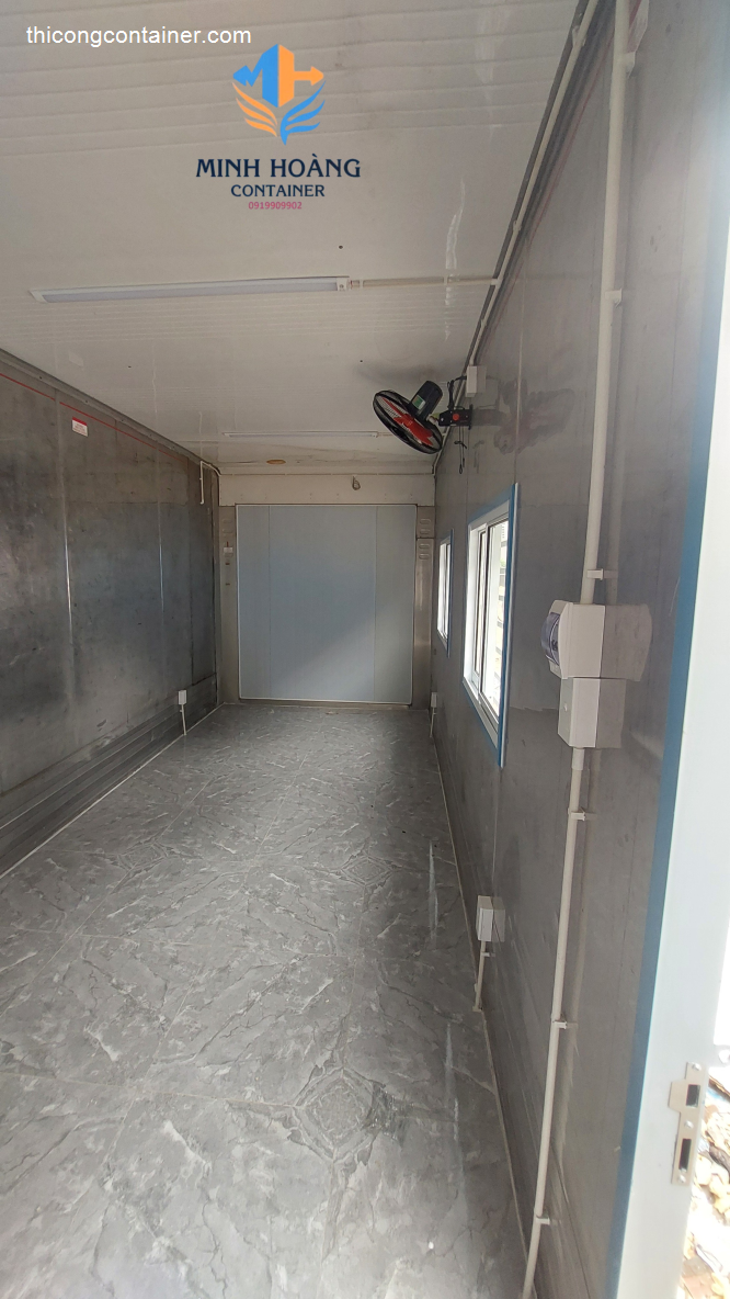 Container văn phòng 20 feet xám trắng đầy đủ điện, đèn, quạt, máy lạnh-3